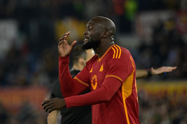 Liga Europa: Roma de Mourinho vence Sheriff mas vai mesmo jogar o ‘play-off’