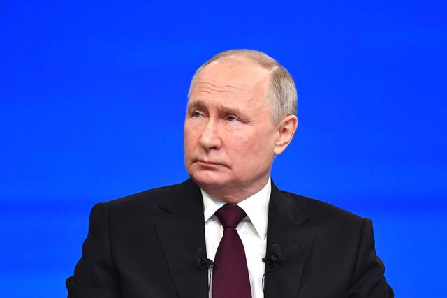 Paris-2024: Putin lança dúvida sobre participação de russos após sanção do COI