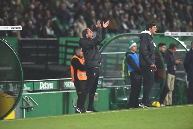 João Pereira ao volante de um Fórmula 1
