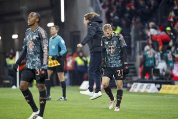 Bayern sofre primeira derrota na Bundesliga e Leverkusen aproxima-se