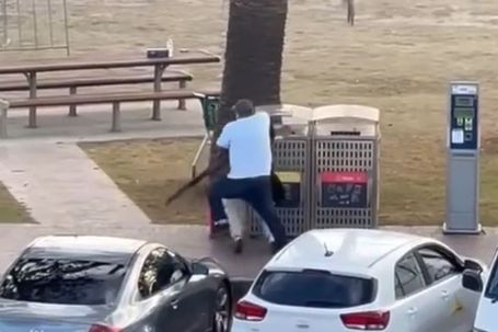 Atentado na Bondi Beach, em Sydney, faz pelo menos 12 mortos