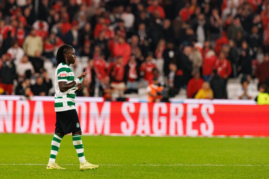 Geovany Quenda lesionou-se na parte final do encontro diante do Benfica (Foto IMAGO)
