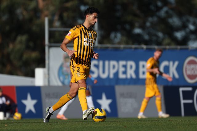 Josué apontou o primeiro tento da goleada dos aveirenses no reduto dos pacenses