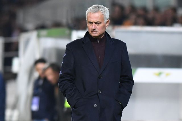 José Mourinho está cada vez mais satisfeito com a equipa — Foto: Rogério Ferreira/Kapta+