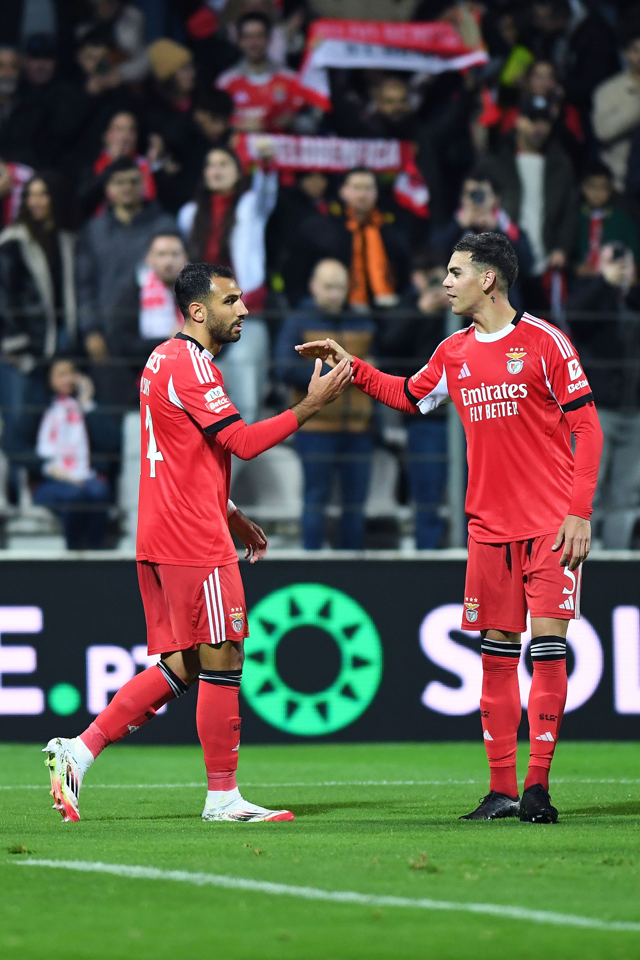 Pavlidis e Enzo Barrenechea celebram golo apontado frente ao Moreirense - Foto: Rogério Ferreira / Kapta+
