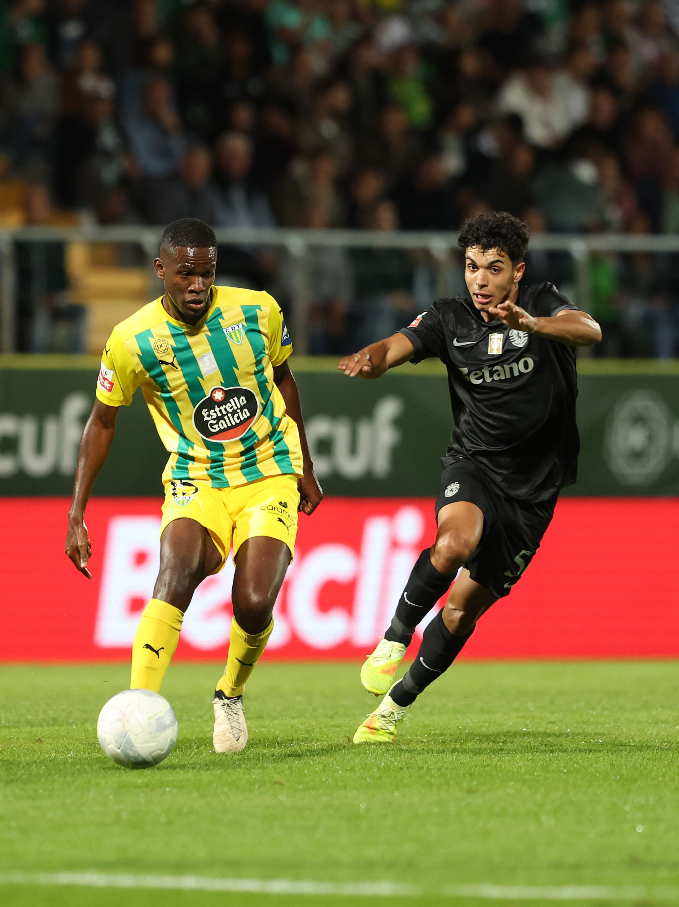 Yaya Sithole (Tondela) - África do Sul - Foto: Catarina Morais/Kapta+