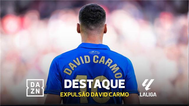 David Carmo vê dois amarelos em dois minutos e é expulso