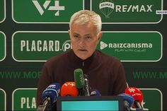 Mourinho admite boa fase do Benfica: «Temos de continuar»