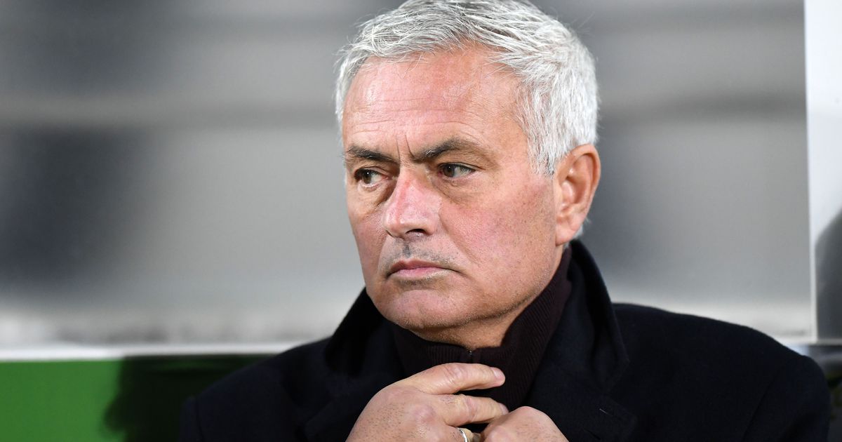 À atenção de Mourinho: 'réveillon' do Benfica não tem sido brilhante