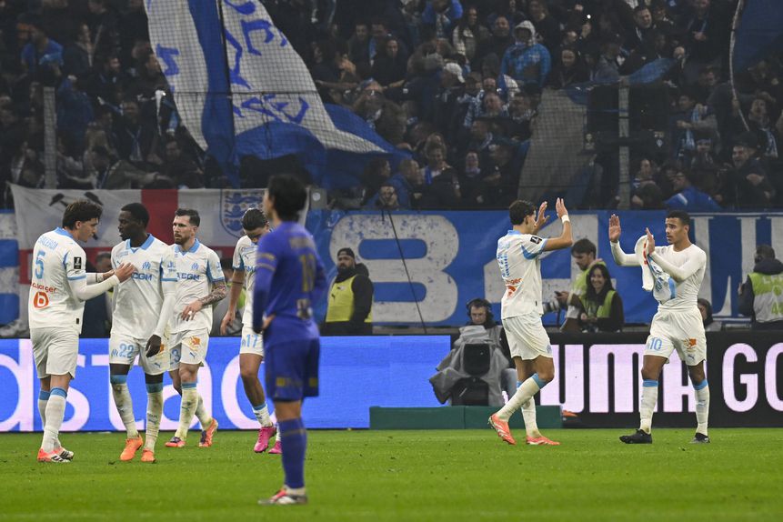 Mason Greenwood a celebrar o único golo do Marselha-Mónaco no Vélodrome