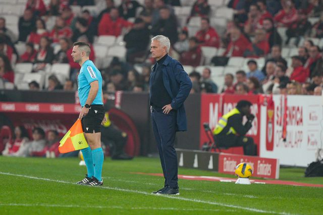 José Mourinho, treinador do Benfica, no Estádio da Luz