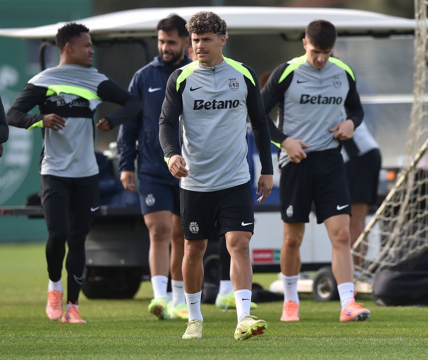 Plantel do Sporting treinou antes do almoço de Natal  - Foto: Miguel Nunes