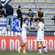 Famalicão-Estoril: minhotos 'depenam' canarinhos