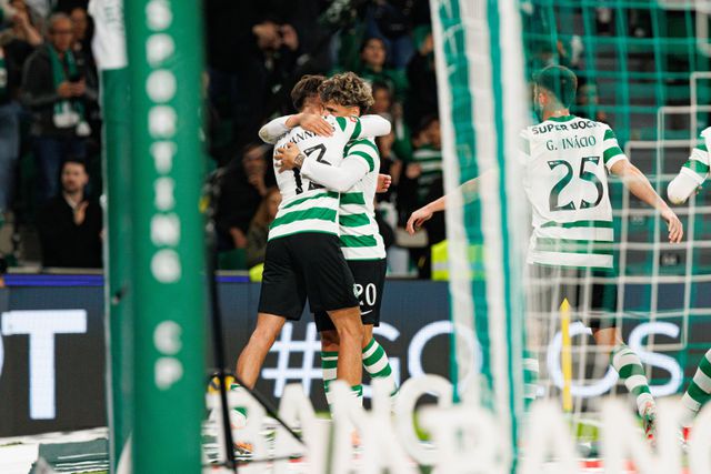 Vagiannidis serviu duas vezes Maxi Araújo para o golo - Foto: IMAGO