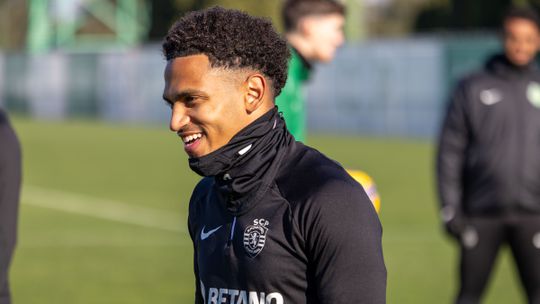 Sporting: Edwards está apto para Vizela