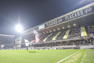 V.Guimarães-E.Amadora: Oportunidades diferentes em jogo