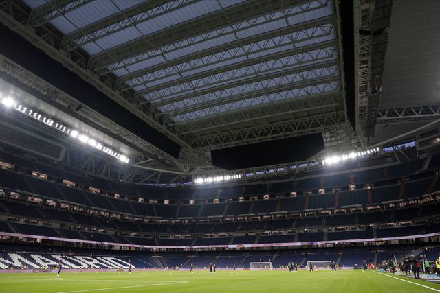 Espanha e Brasil defrontam-se em Madrid em jogo contra o racismo