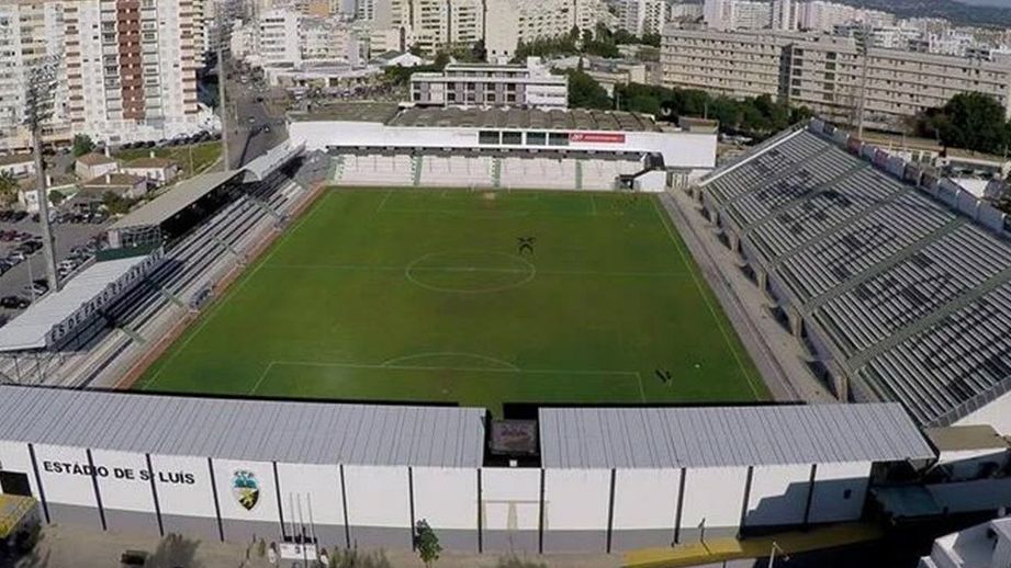 Farense-FC Porto com lotação esgotada