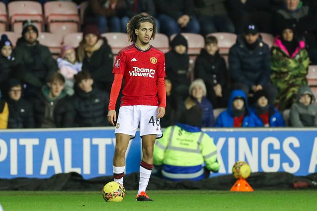 Mercado (oficial): Sevilla confirma Hannibal Mejbri por empréstimo do Manchester United