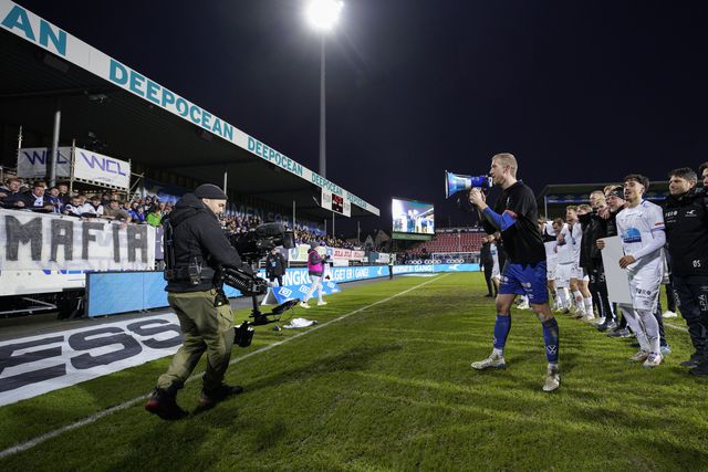 Maioria dos clubes noruegueses quer acabar com o VAR