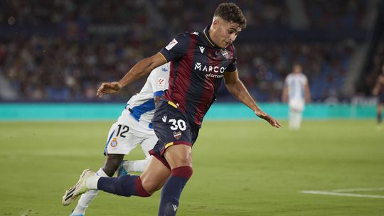 Sporting prepara ataque a Andrés García junto do Levante