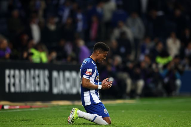 Situação de Wendell no FC Porto continua num impasse (FOTO: GRAFISLAB)