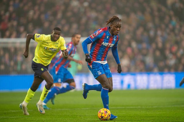 Trevor Chalobah em ação pelo Crystal Palace