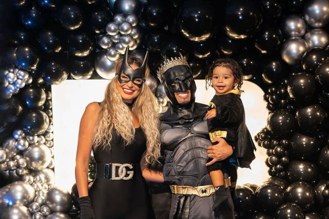 Raphinha e a mulher Taia Belolli