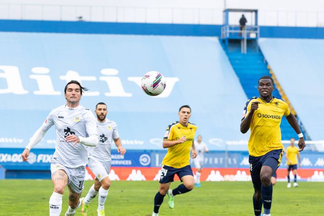 Estoril ainda sem propostas por Boma… mas há candidatos à espreita