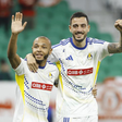 Joselu e Brahimi foram importantes na vitória de Pedro Martins - Foto: Al Gharafa