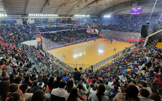 Dragão inicia Taça Intercontinental na 'catedral' do hóquei