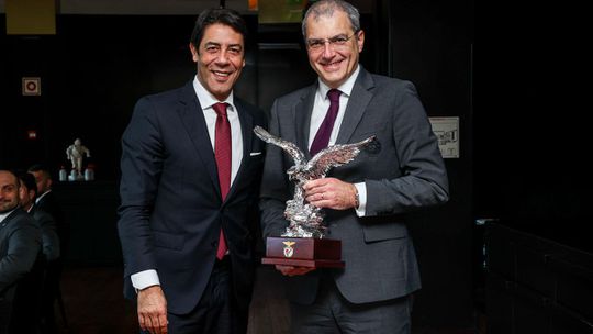 Almoço de cortesia entre direções de Benfica e Toulouse