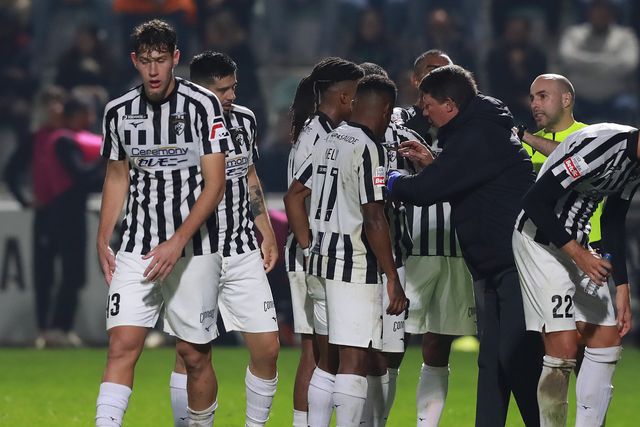 Portimonense sofreu metade dos golos de ‘rajada’