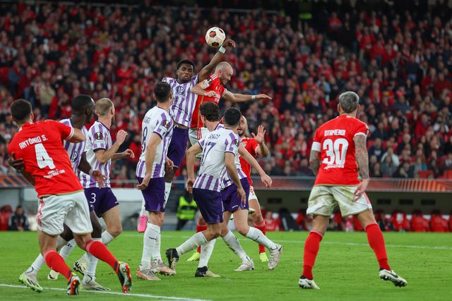 Vídeo: penálti de Di María desfaz o nulo na Luz