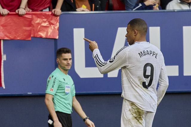 E aí vão 11 este ano! Mbappé volta a marcar (vídeo)