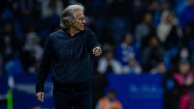 Jesus ironiza com arbitragem: «A culpa não é deles, simplesmente não sabem mais»