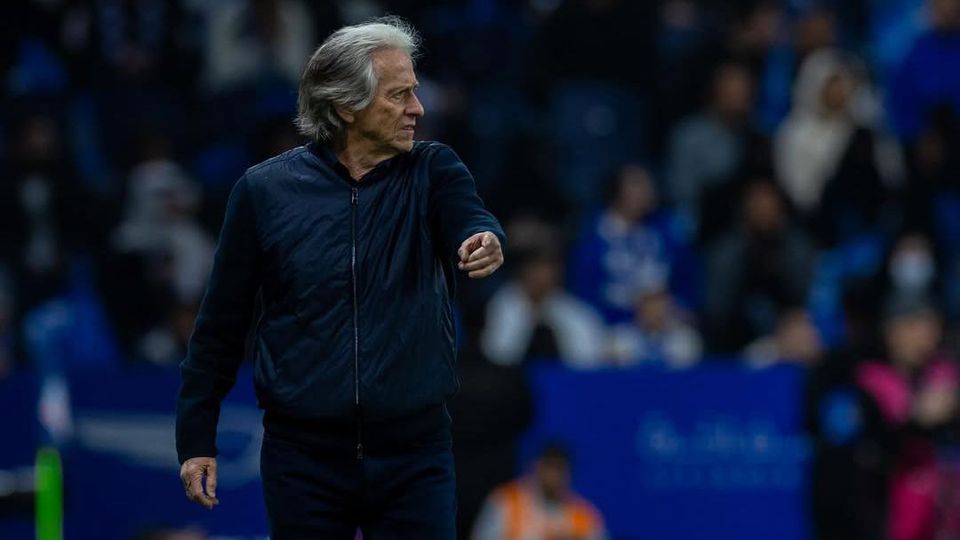 Jesus ironiza com arbitragem: «A culpa não é deles, simplesmente não sabem mais»
