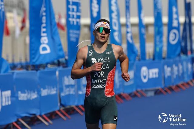 Vasco Vilaça arranca Mundial com terceiro lugar em Abu Dhabi