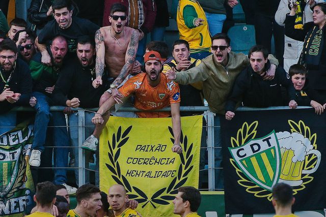 Tondela vence e mantém o primeiro lugar