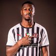Boavista: Diaby inscrito e opção para a Luz