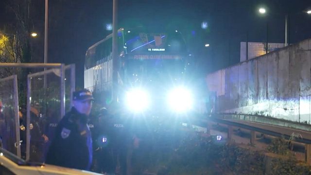 Comitiva do Famalicão chega a Alvalade