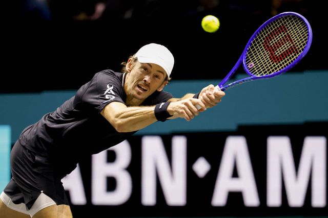 Alex de Minaur conquista torneio de Roterdão