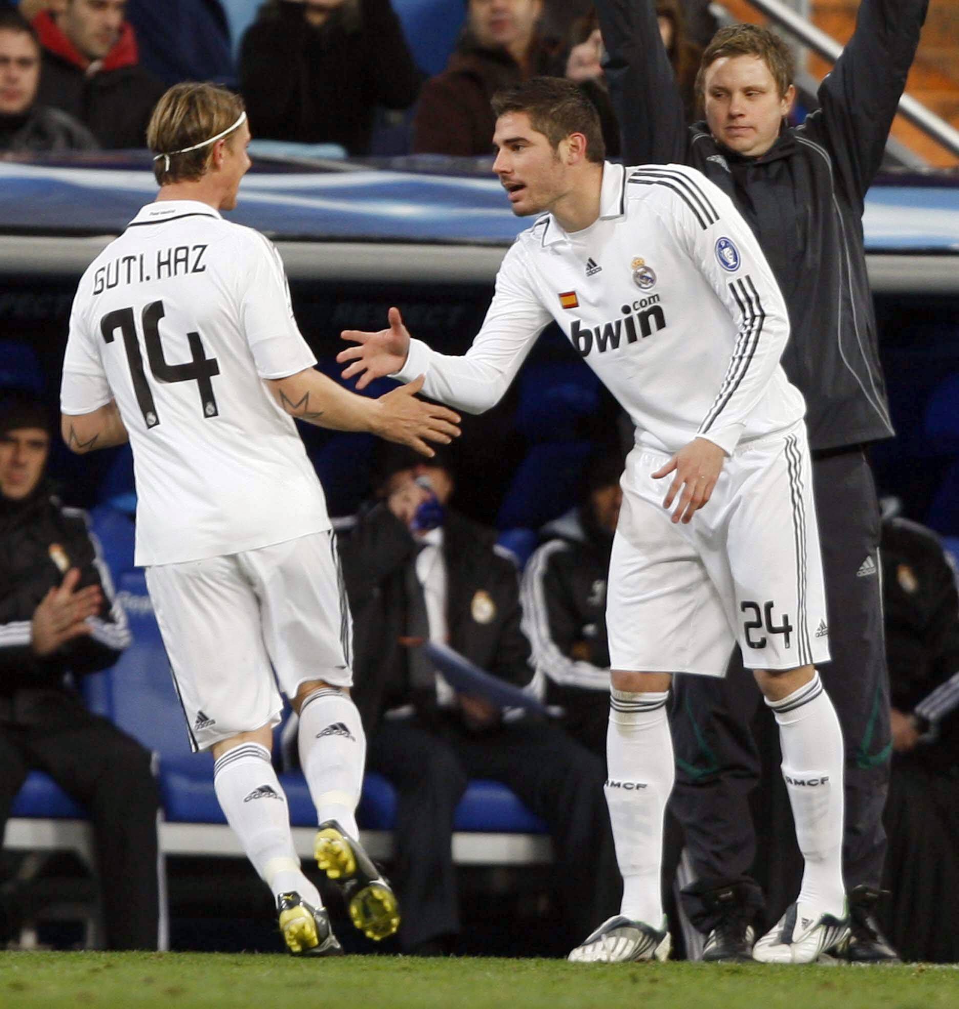 Javi García fez a formação no Real Madrid e somou mais de 30 jogos na equipa A, antes da mudança para o Benfica