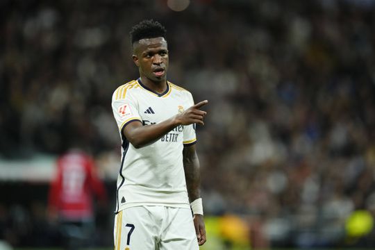 Real Madrid apresenta queixa contra cânticos racistas dirigidos a Vinícius