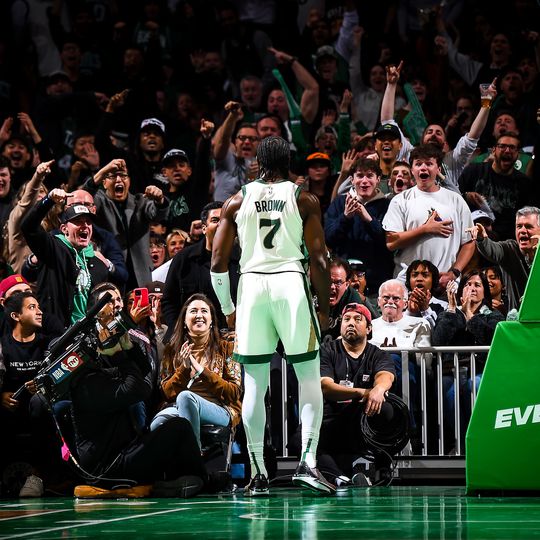 Celtics garantem primeira vaga nos playoff da NBA