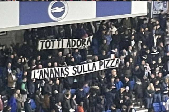«Totti adora ananás na pizza»: Brighton responde a ultras da Roma