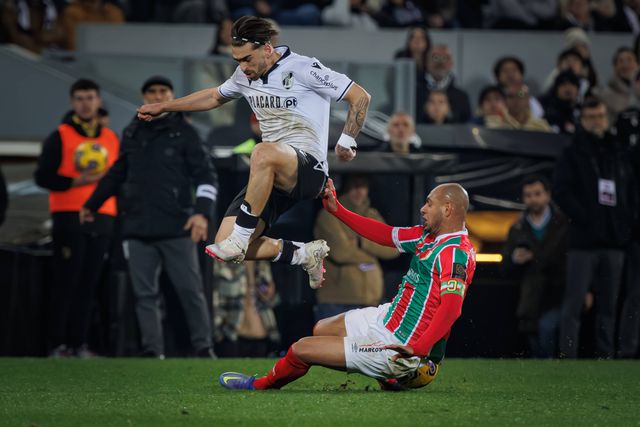 Extremos à solta: Jota, Trincão e Conceição em estreia por Portugal