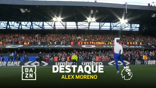 Álex Moreno mostra como se festeja com os adeptos (vídeo)