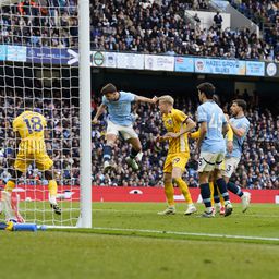 Manchester City volta a marcar passo, empata com o Brighton e dá dores de cabeça... a Portugal