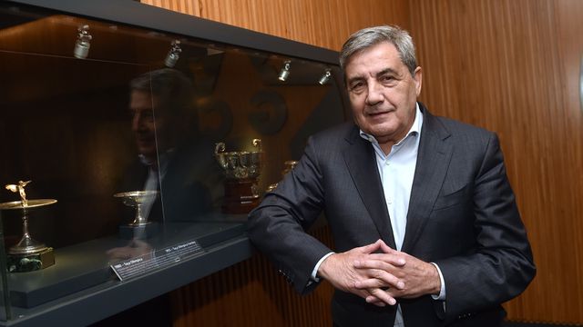 «Ouvir, agregar, planear e fazer»